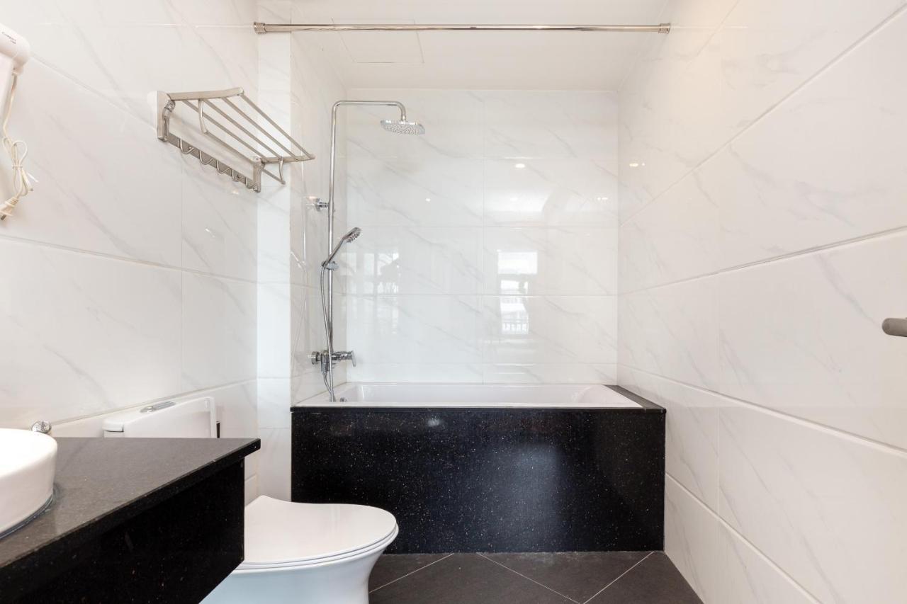 Silk Hong Ha Airport Hotel Ho Şi Min Dış mekan fotoğraf